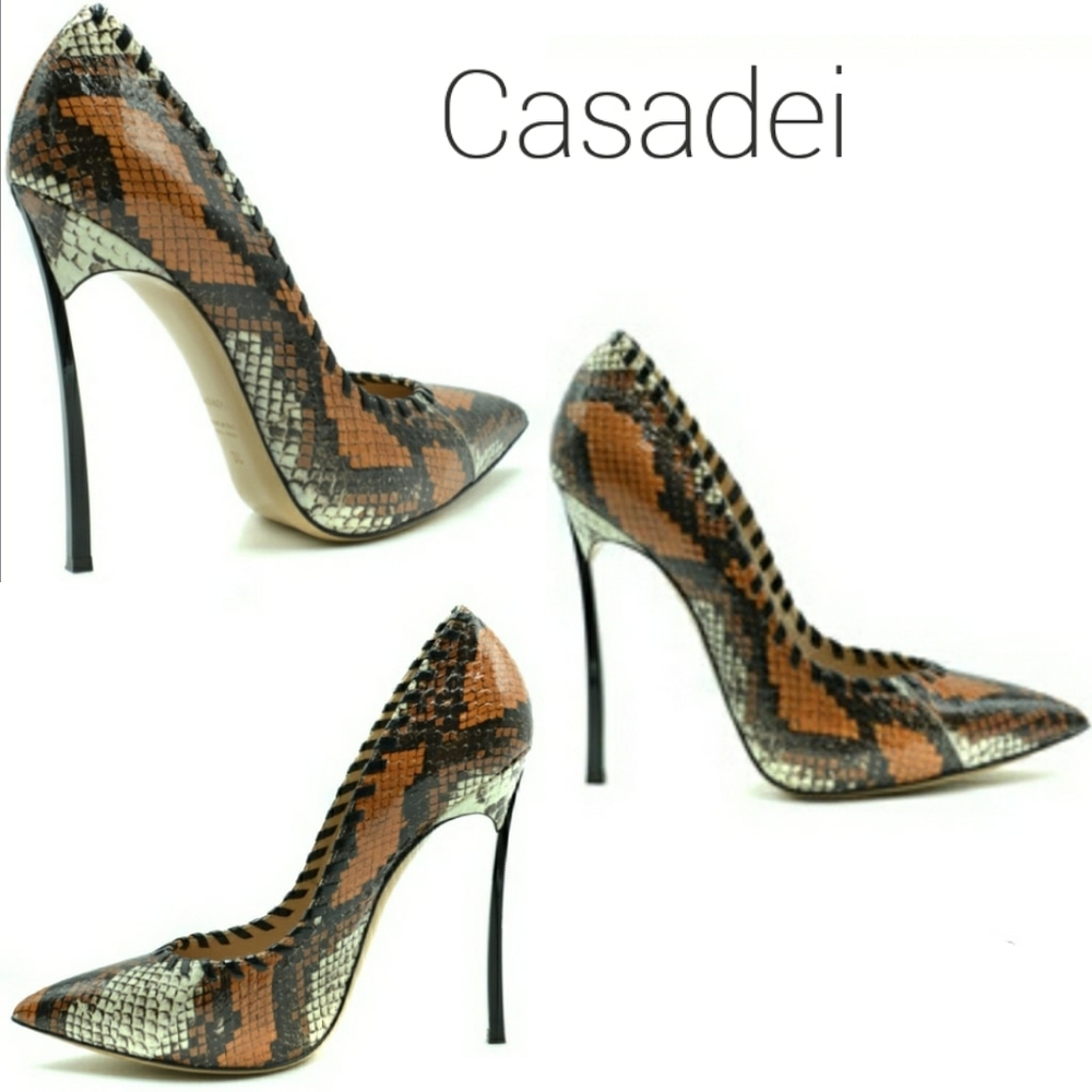 🩸Price drop🩸Casadei Snake Print Blade Pumps